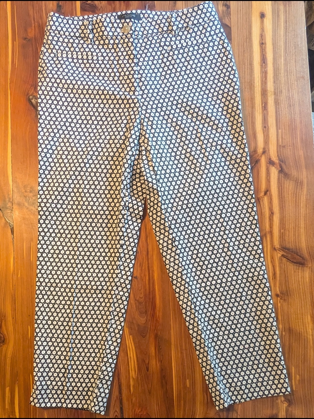 Ann Taylor Black & White Printed Cropped Ankle Pants